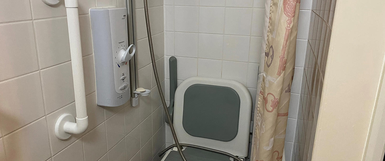 Adapted shower