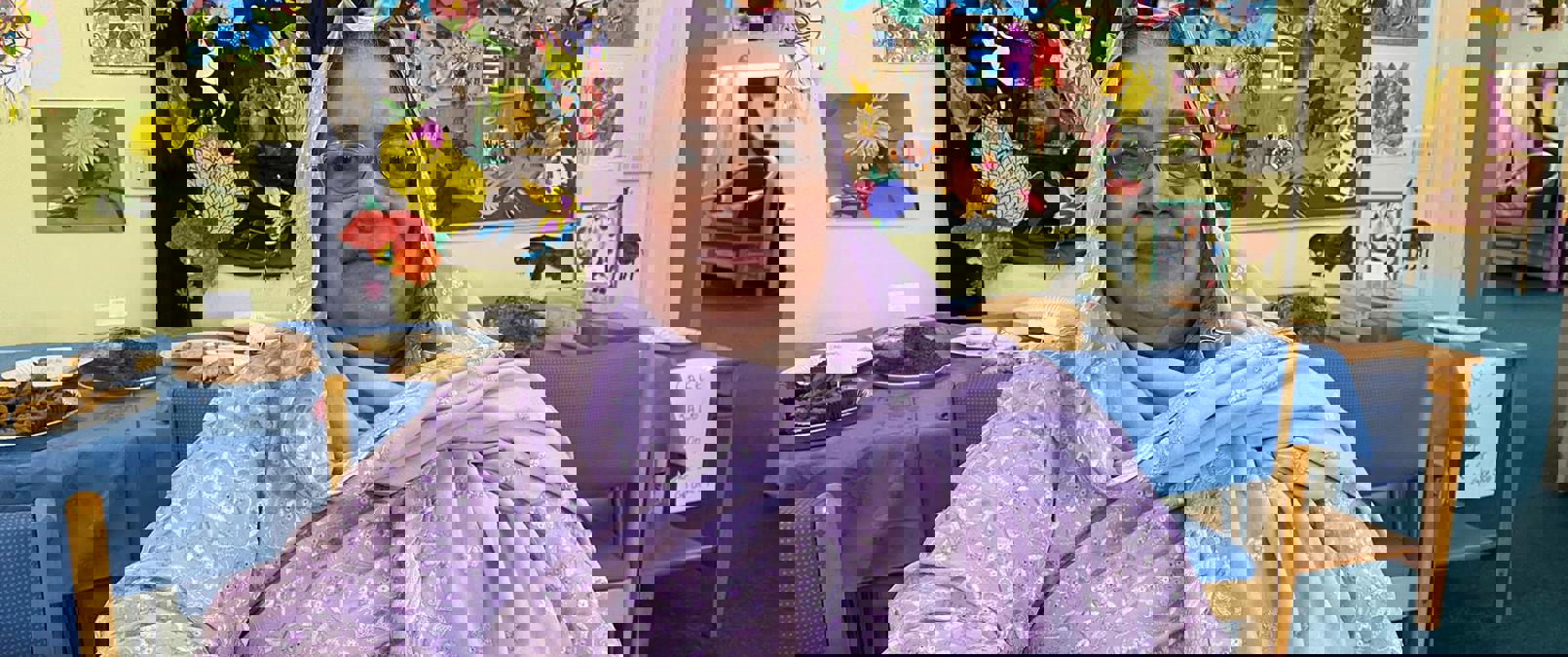 Customer In Communal Lounge Customer In Communal Lounge