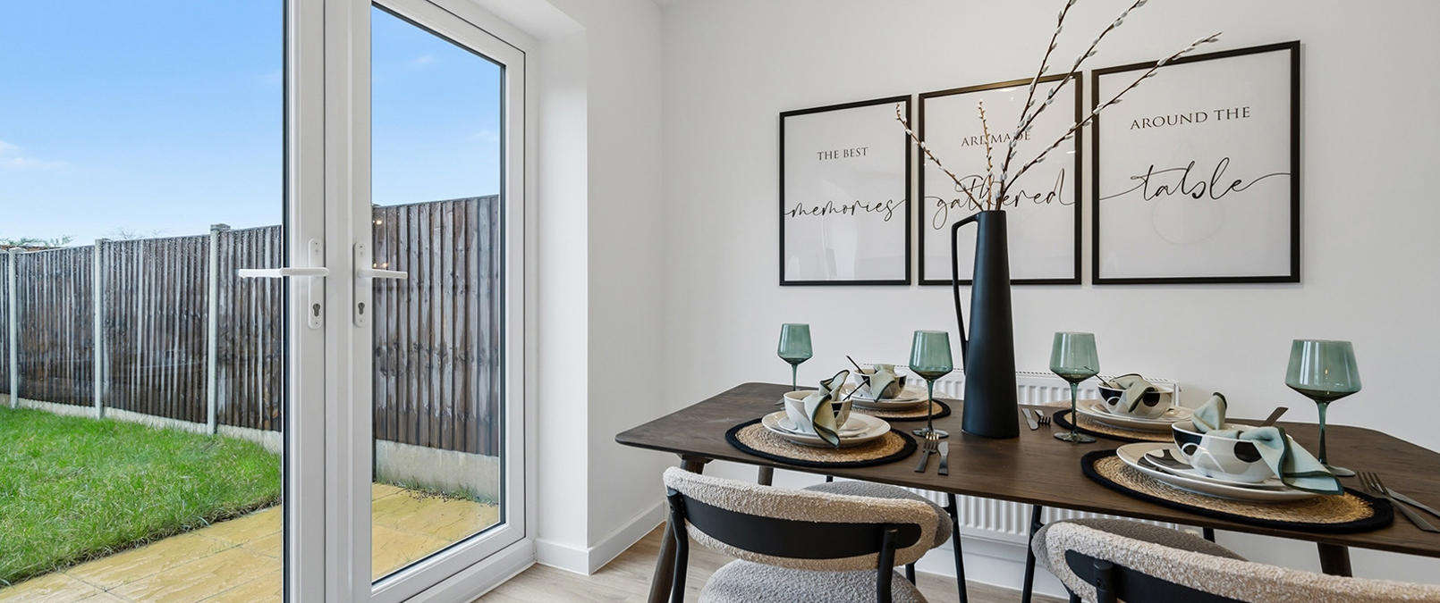 Three Bed Show Home Long Bennington (45)