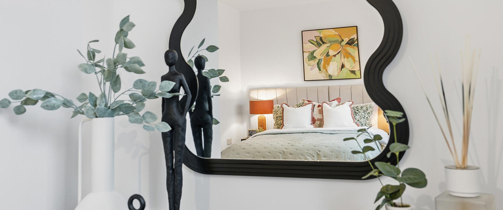 Three Bed Show Home Long Bennington (17)